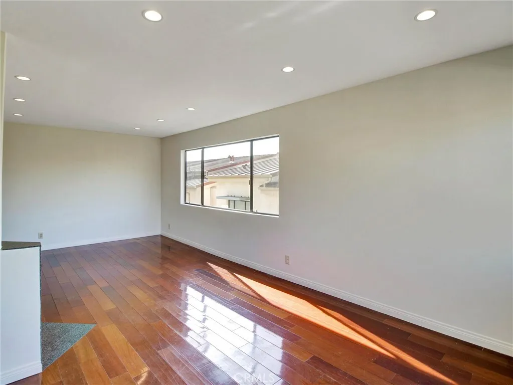 Additional image 39 of 1134 Campbell St Unit 307, Glendale, CA 91207