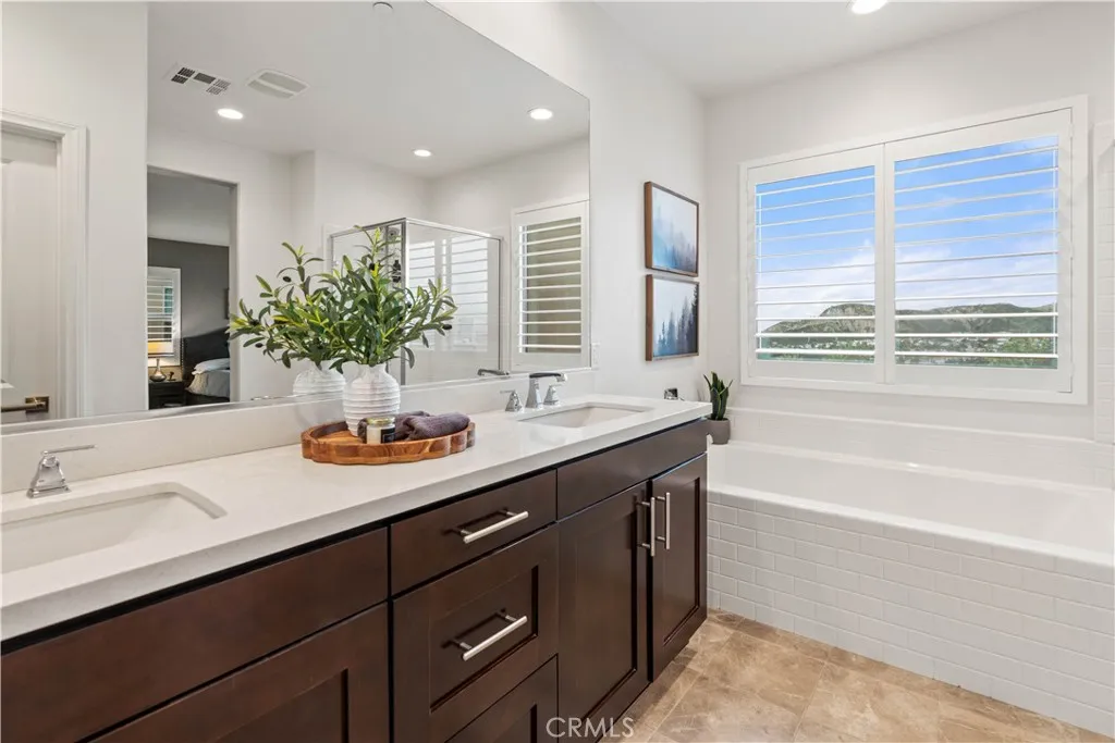 Additional image 84 of 25140 Golden Maple Drive, Canyon Country, CA 91321