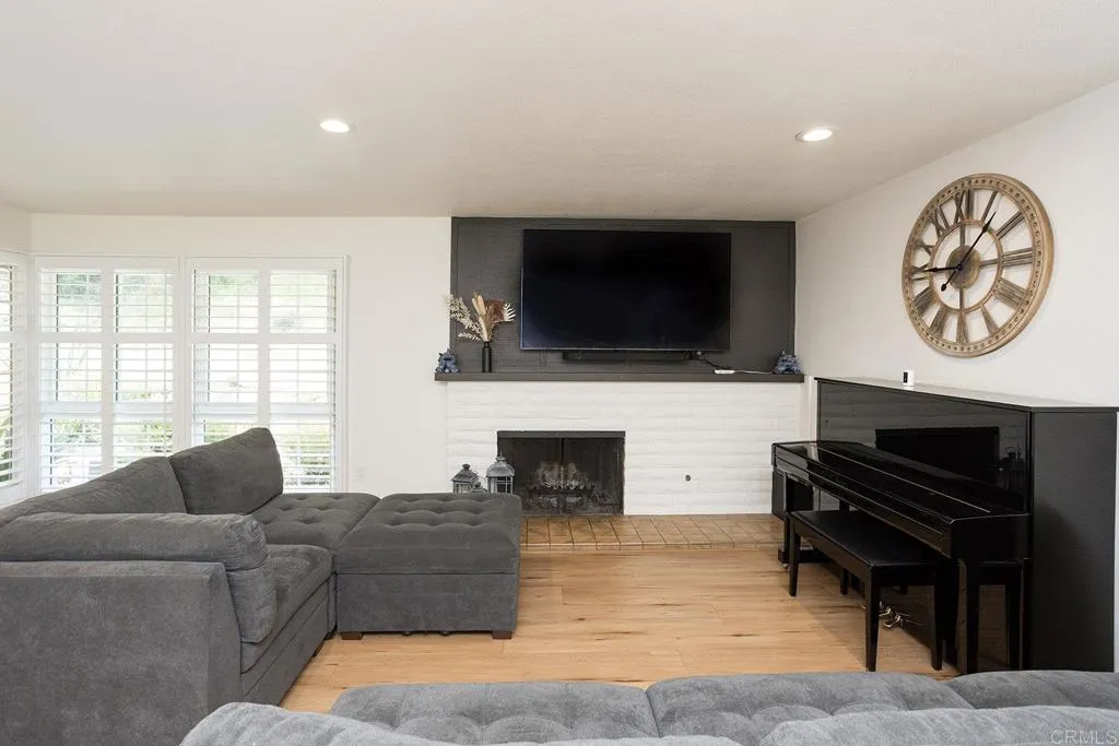 Additional image 61 of 5627 Yerba Anita Dr, San Diego, CA 92115