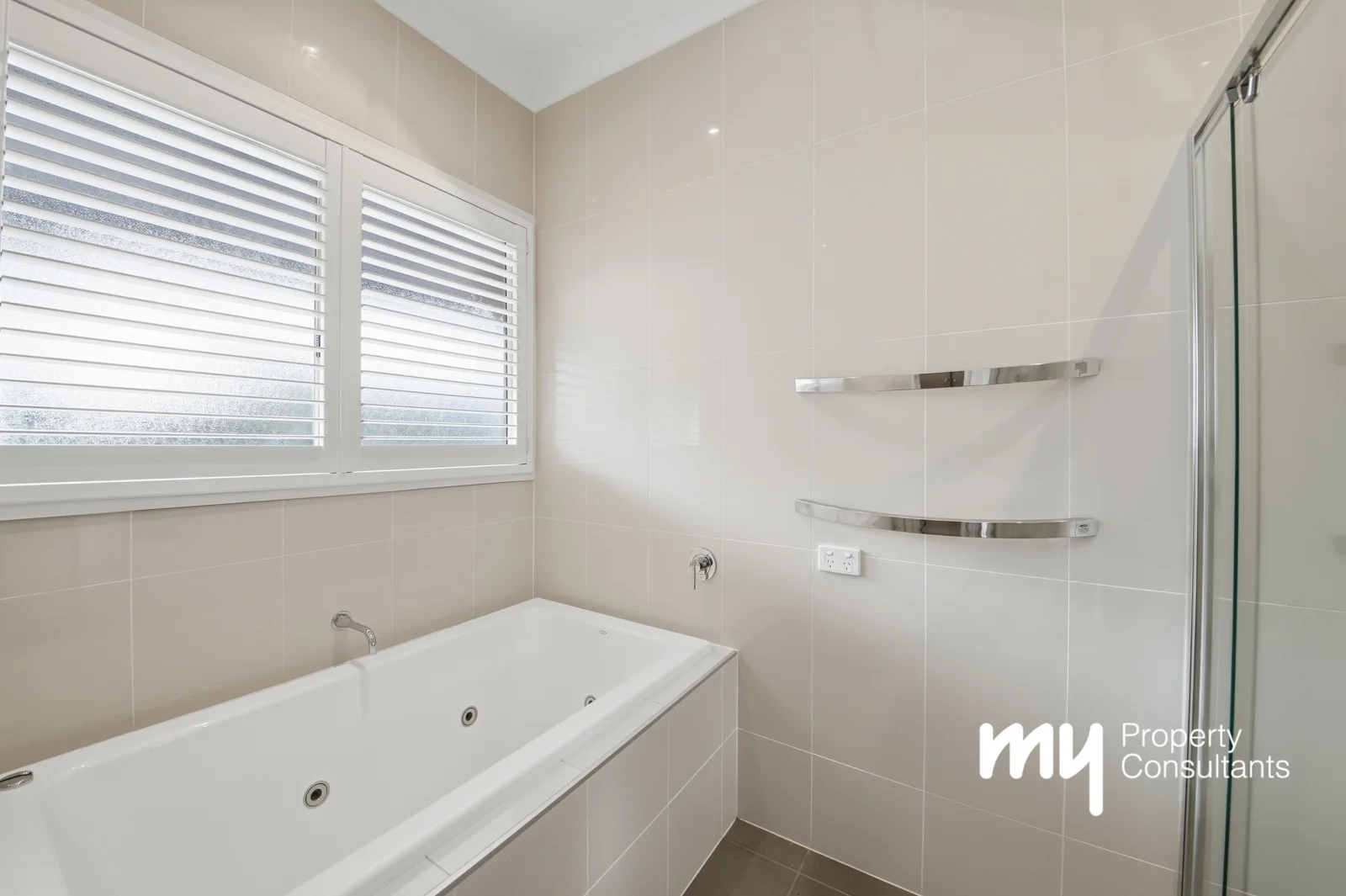 Additional image 20 of 162-164 The Old Oaks Road, Grasmere NSW 2570
