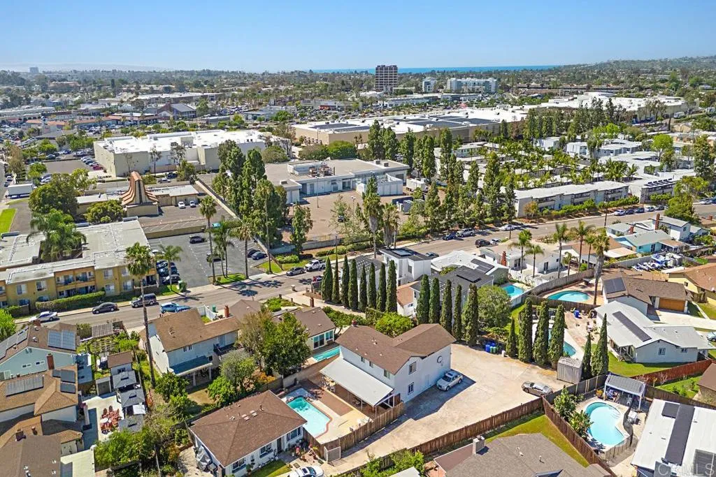 Additional image 86 of 5676 Chateau Dr, San Diego, CA 92117