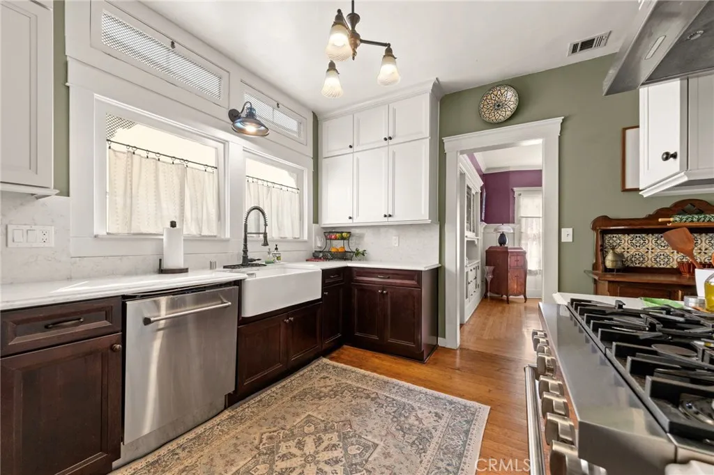 Additional image 95 of 628 W 10th Street, Long Beach, CA 90813