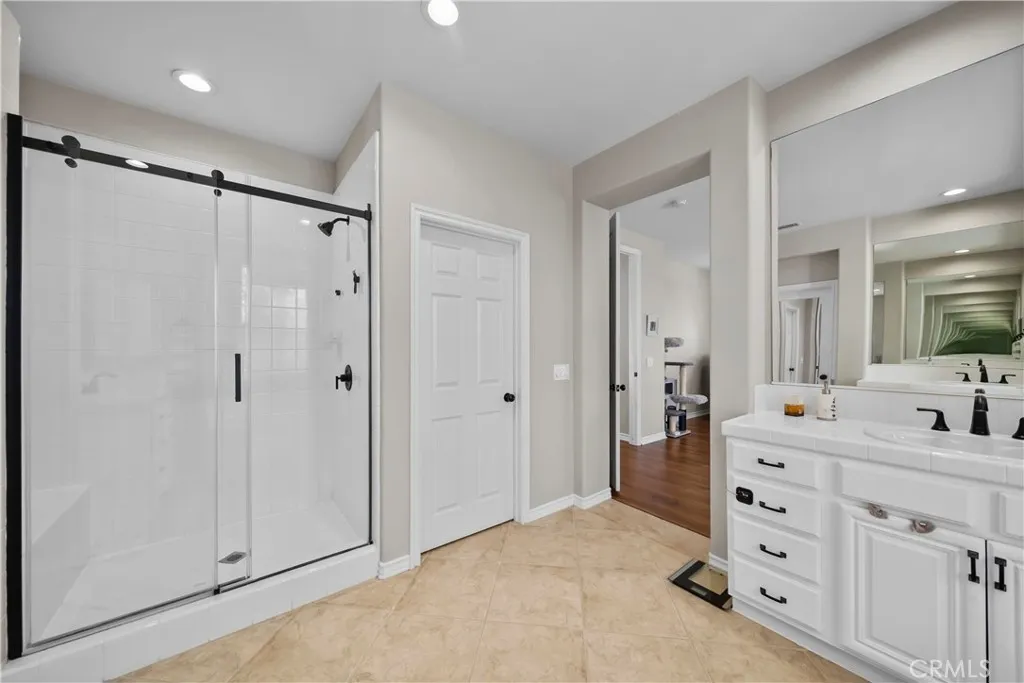 Additional image 126 of 23912 Lakeside Road, Valencia, CA 91355
