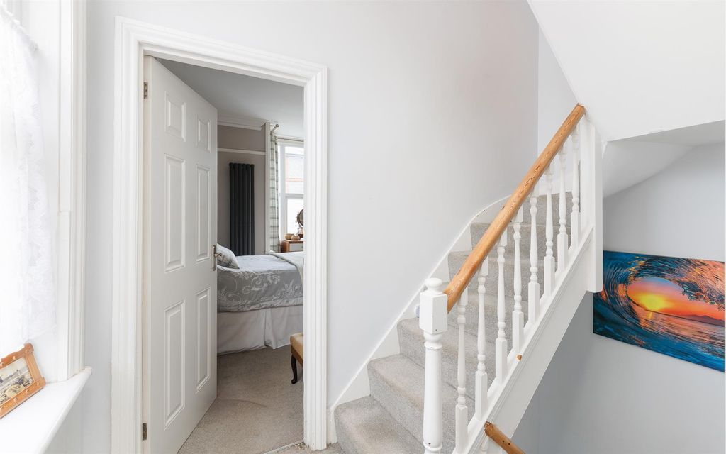 Additional image 17 of 4 bed semi-detached house for saleCowes, Isle Of Wight PO31