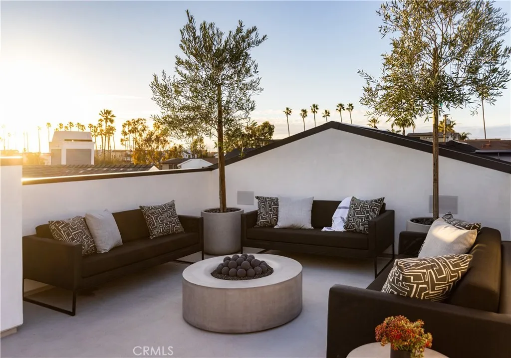 Additional image 16 of 412 Heliotrope Ave, Corona Del Mar, CA 92625
