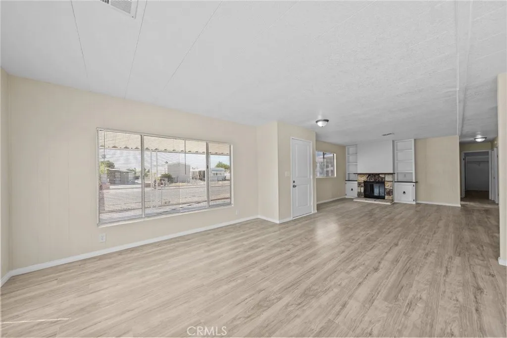 Additional image 38 of 44732 Cornish Ave, Hemet, CA 92544