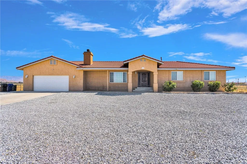 Additional image 3 of 21237 South Road, Apple Valley, CA 92307