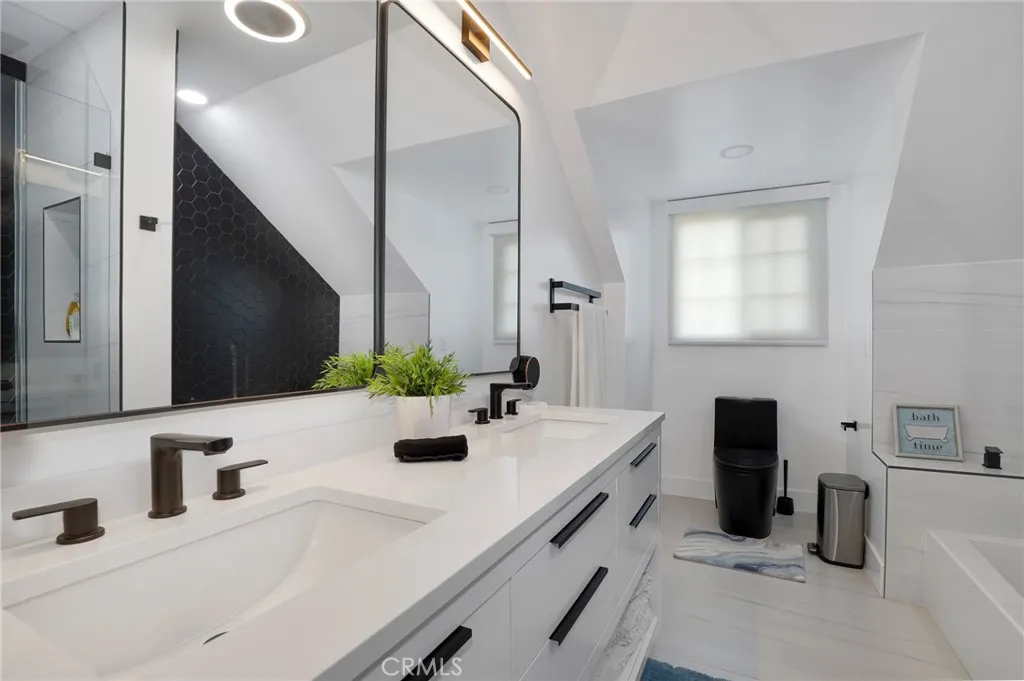 Additional image 88 of 17052 Barneston St, Granada Hills, CA 91344