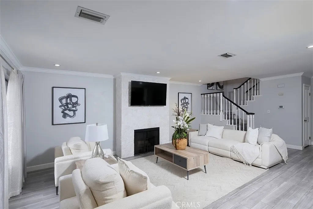 Additional image 5 of 395 Mariposa Avenue Unit C, Sierra Madre, CA 91024