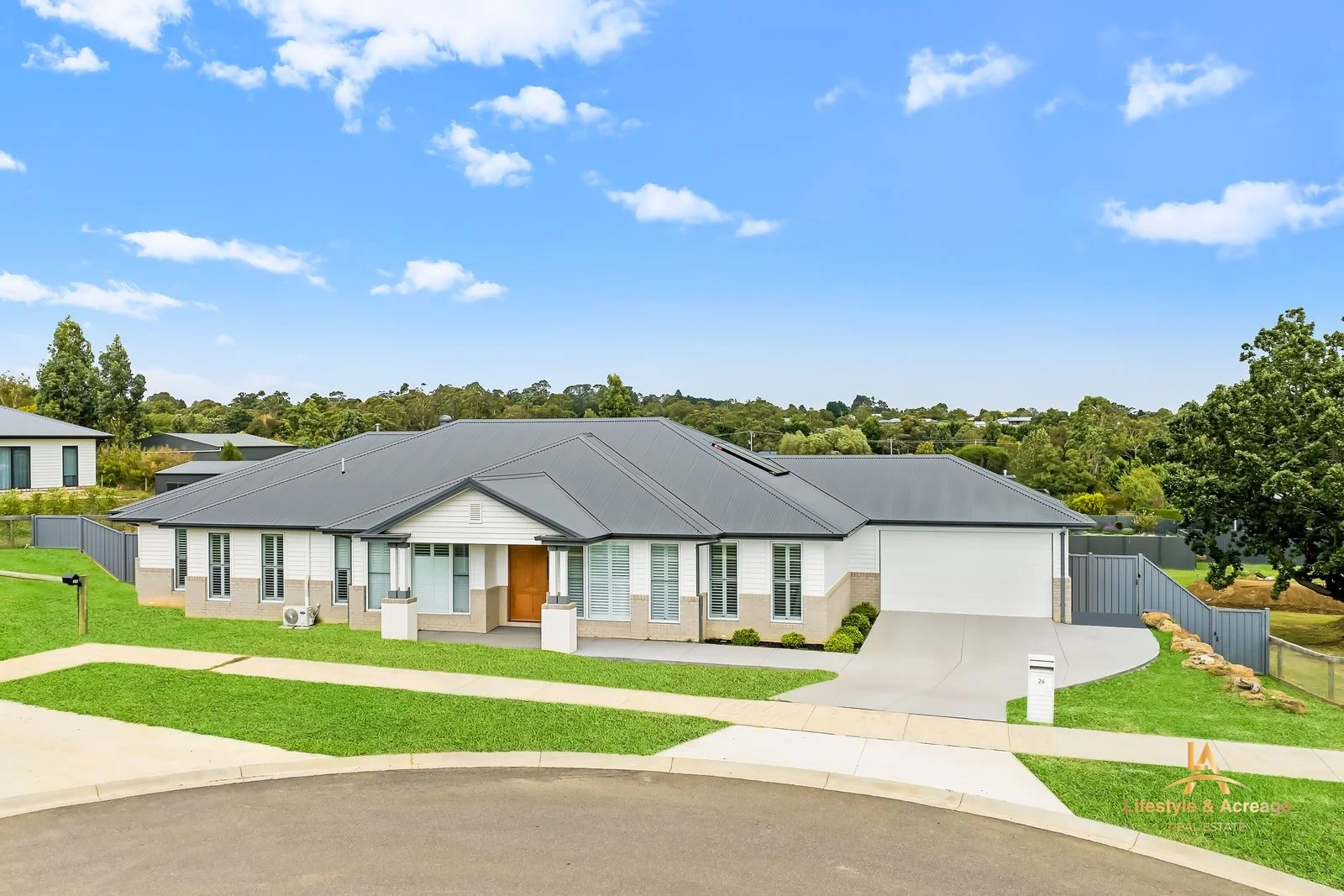 Additional image 2 of 26 ROYAL PINES DRIVE, Drouin VIC 3818