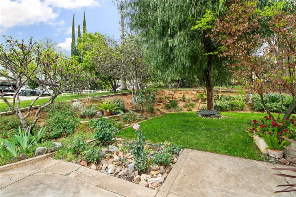 Additional image 8 of 334 Lakeside Ave, Redlands, CA 92373