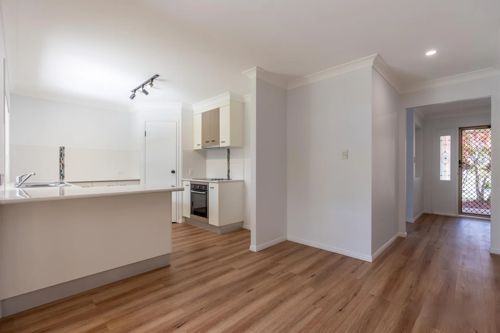 Additional image 2 of 21 Brandon Court, Coral Cove QLD 4670