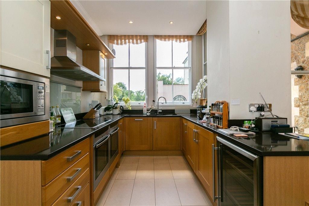 Additional image 7 of 3 bed flat for saleEmmetts House, Ide Hill, Sevenoaks TN14