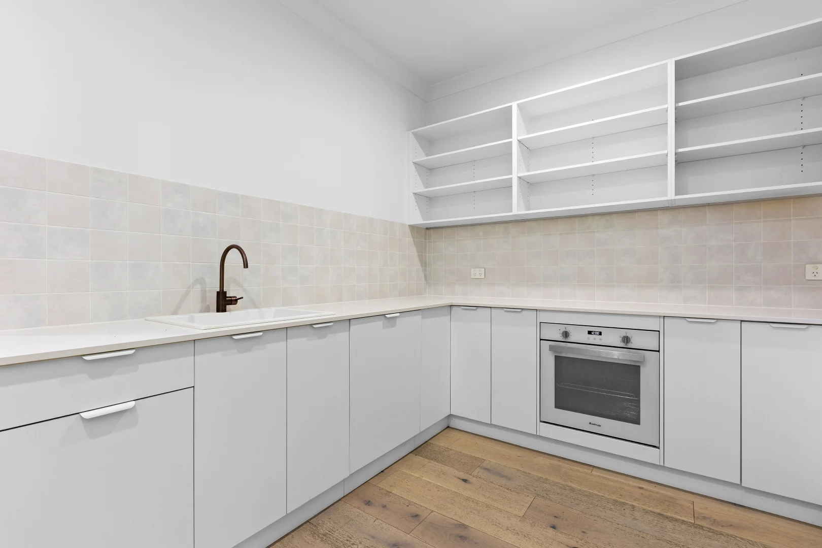 Additional image 4 of 146 Bradman Drive, Boorooma NSW 2650
