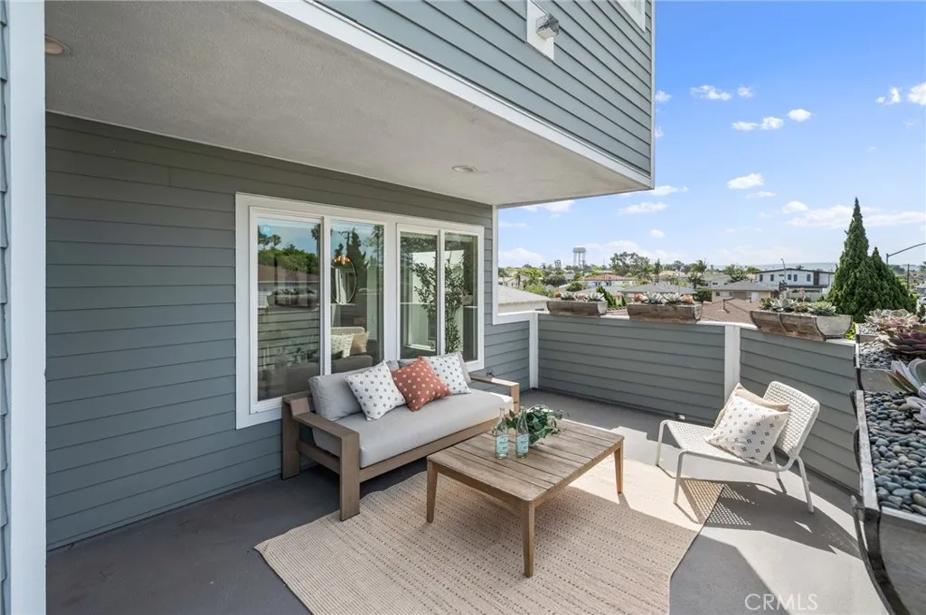 Additional image 51 of 1300 12th Street Unit E, Manhattan Beach, CA 90266