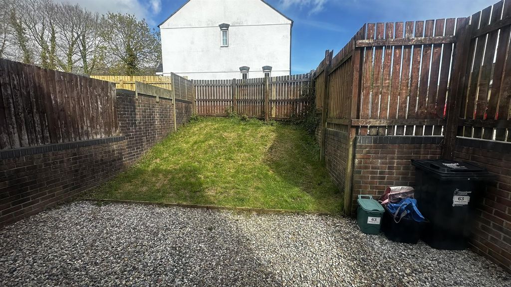 Additional image 4 of 3 bed semi-detached house to rentHelman Tor View, Bodmin PL31