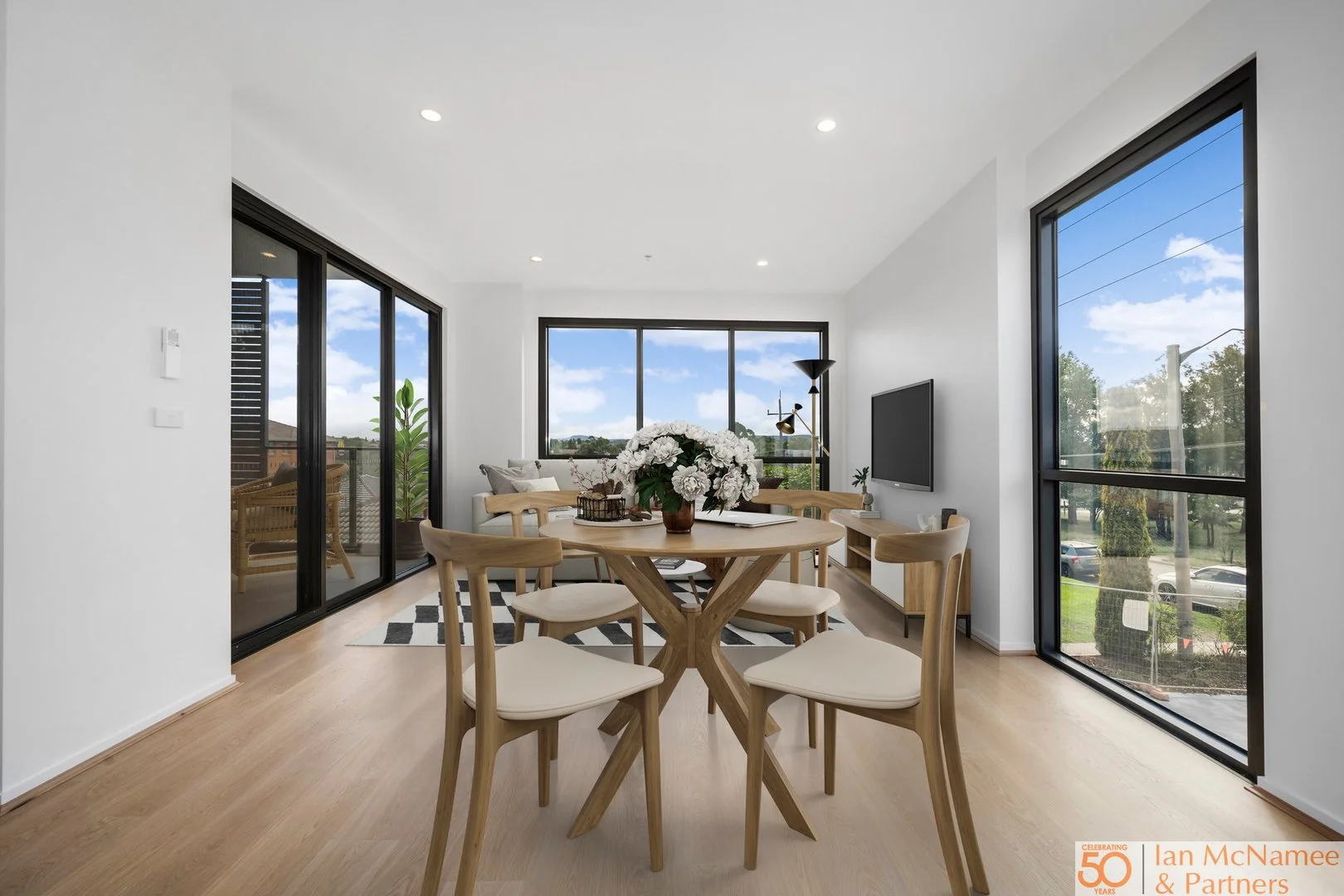 11 Buttle Street, Queanbeyan East NSW 2620