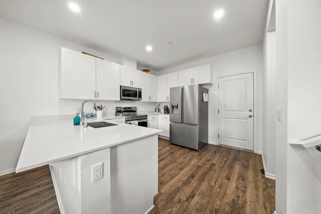 Additional image 11 of 936 Cooper Place, San Diego, CA 92102