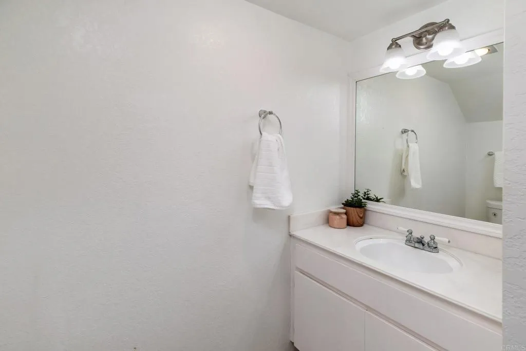Additional image 49 of 4084 Crystal Dawn Lane Unit 105, San Diego, CA 92122