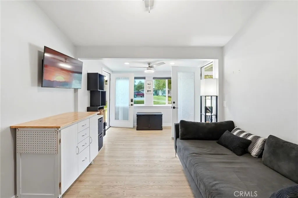 Additional image 64 of 19237 Avenue Of The Oaks Unit B, Newhall, CA 91321