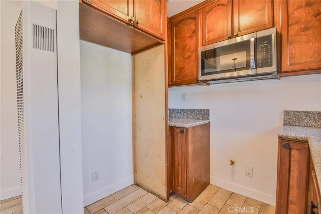 Additional image 15 of 1712 E 57th St, Los Angeles, CA 90058