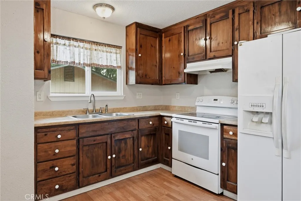 Additional image 43 of 14922 Laguna Vista Way, Clearlake, CA 95422