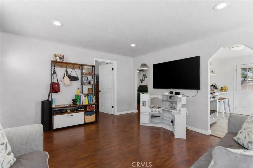 Additional image 7 of 16407 Santa Ana Avenue, Bellflower, CA 90706