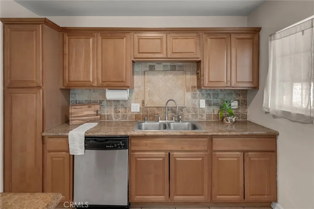 Additional image 13 of 12042 Springview Drive, La Mirada, CA 90638