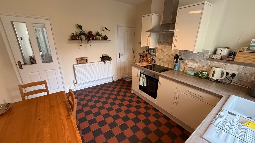 Additional image 4 of 2 bed terraced house to rentRasen Lane, Lincoln LN1