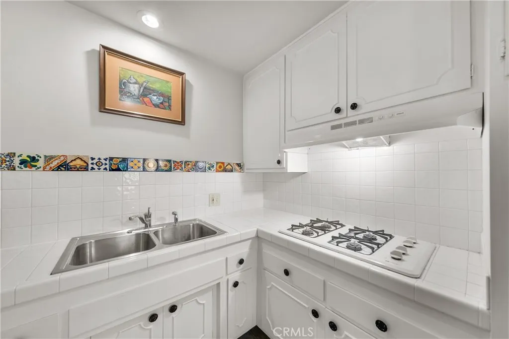 Additional image 16 of 19163 Avenue Of The Oaks Unit A, Newhall, CA 91321