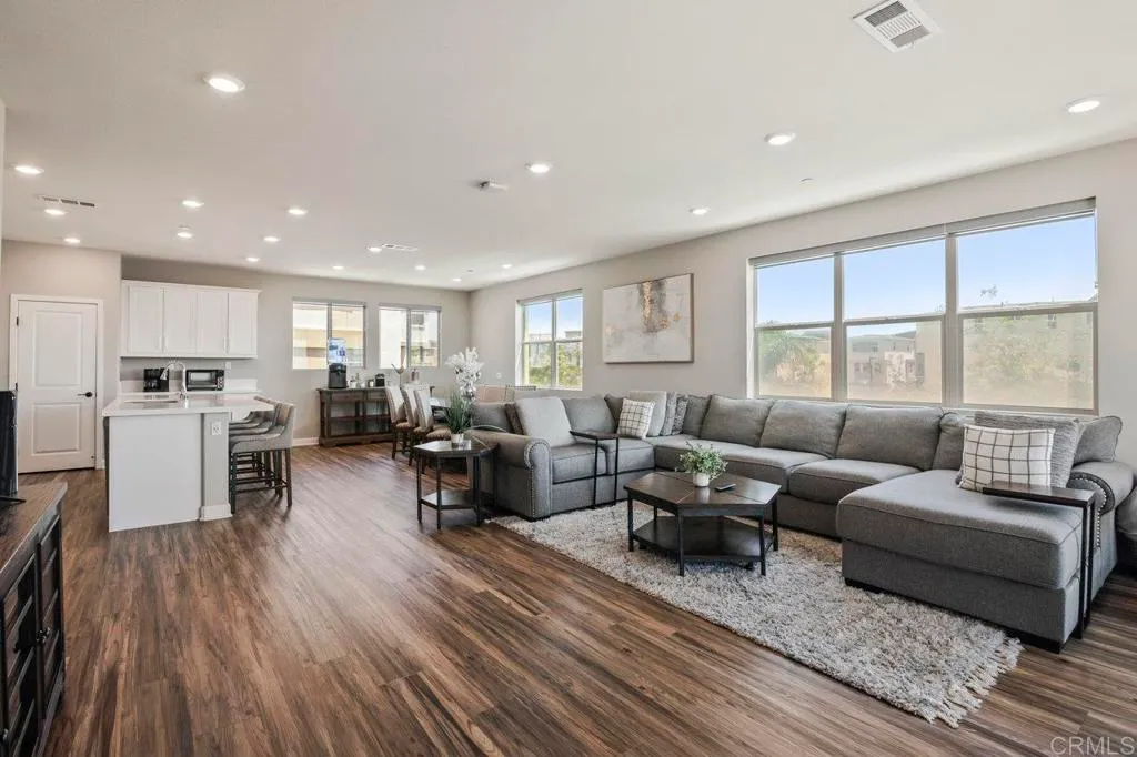 Additional image 91 of 1891 Cosmopolitan Lane Unit 6, Chula Vista, CA 91915