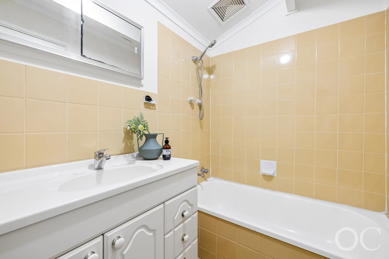 Additional image 17 of 4 Lindsay Court, Morphett Vale SA 5162