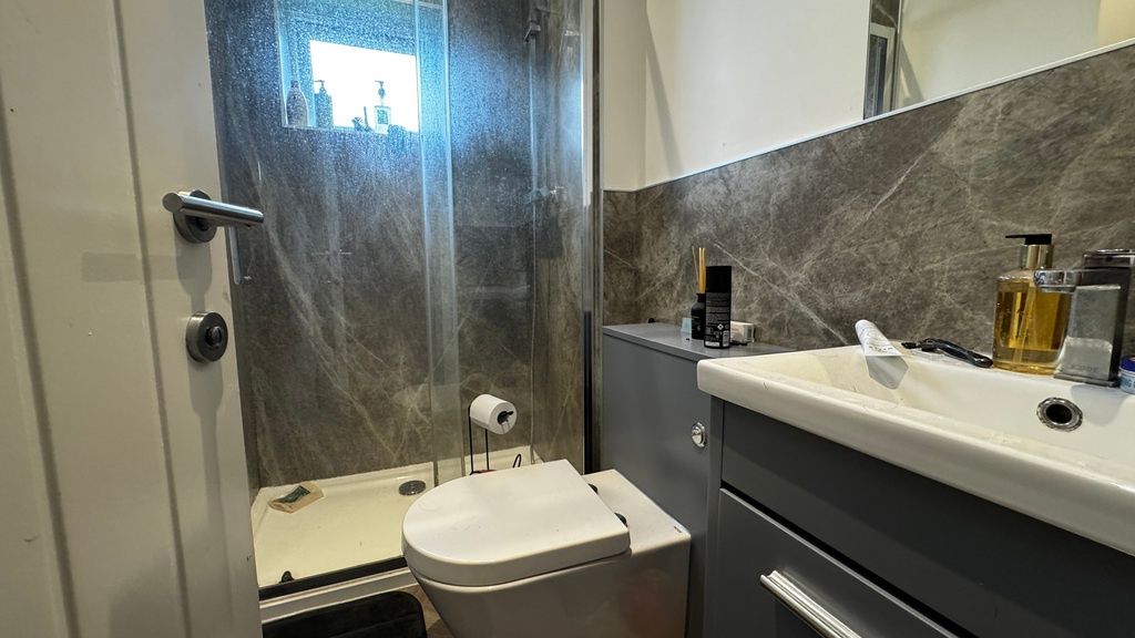 Additional image 14 of 7 bed semi-detached house to rentCrome Road, Bristol BS7