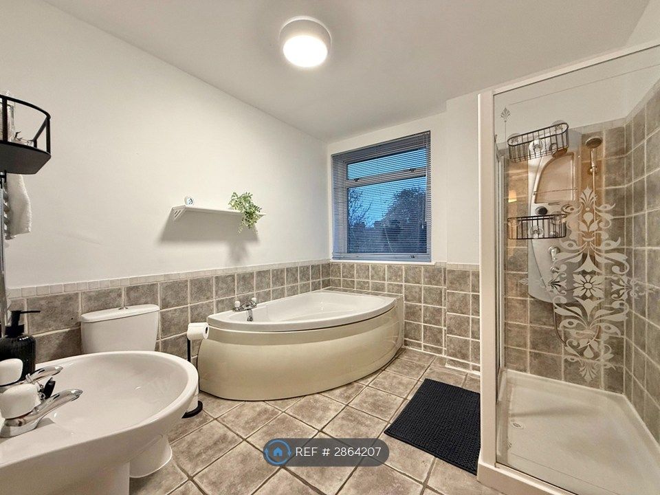 Additional image 14 of 2 bed semi-detached house to rentFoxhall Road, Ipswich IP3