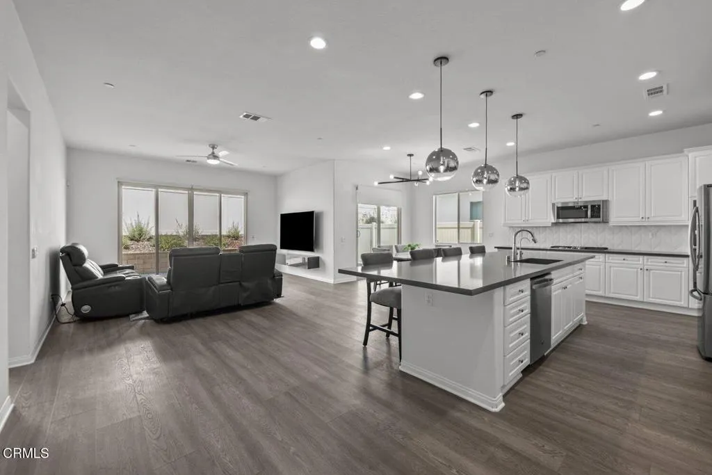 Additional image 54 of 2075 Seville Drive, Santa Paula, CA 93060