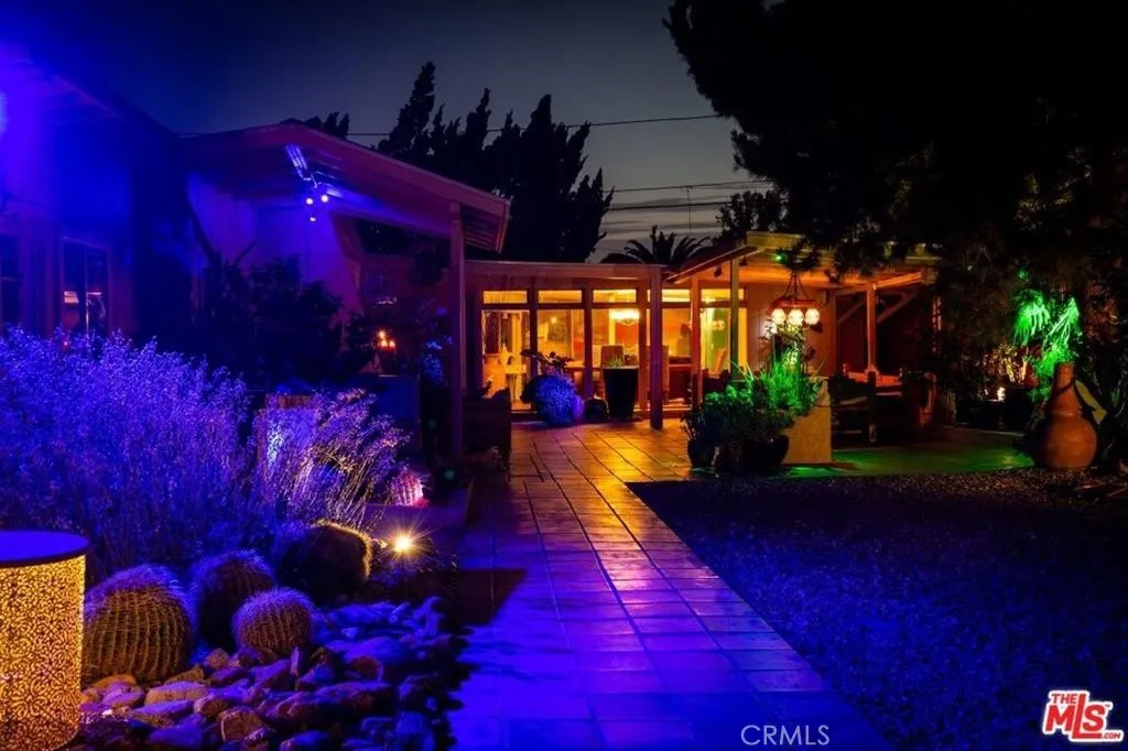 Additional image 76 of 6033 Fulcher Ave, North Hollywood, CA 91606