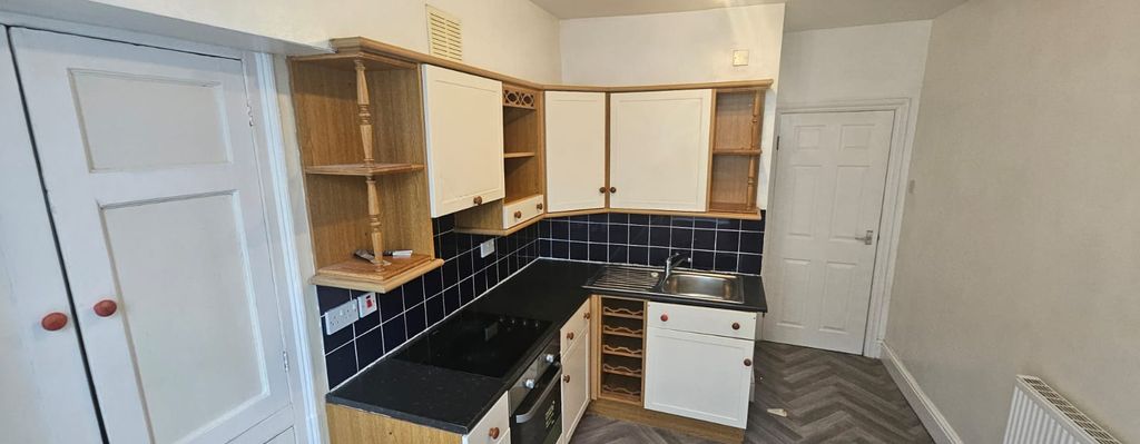 Additional image 5 of 1 bed flat to rentPier Street, Aberystwyth SY23