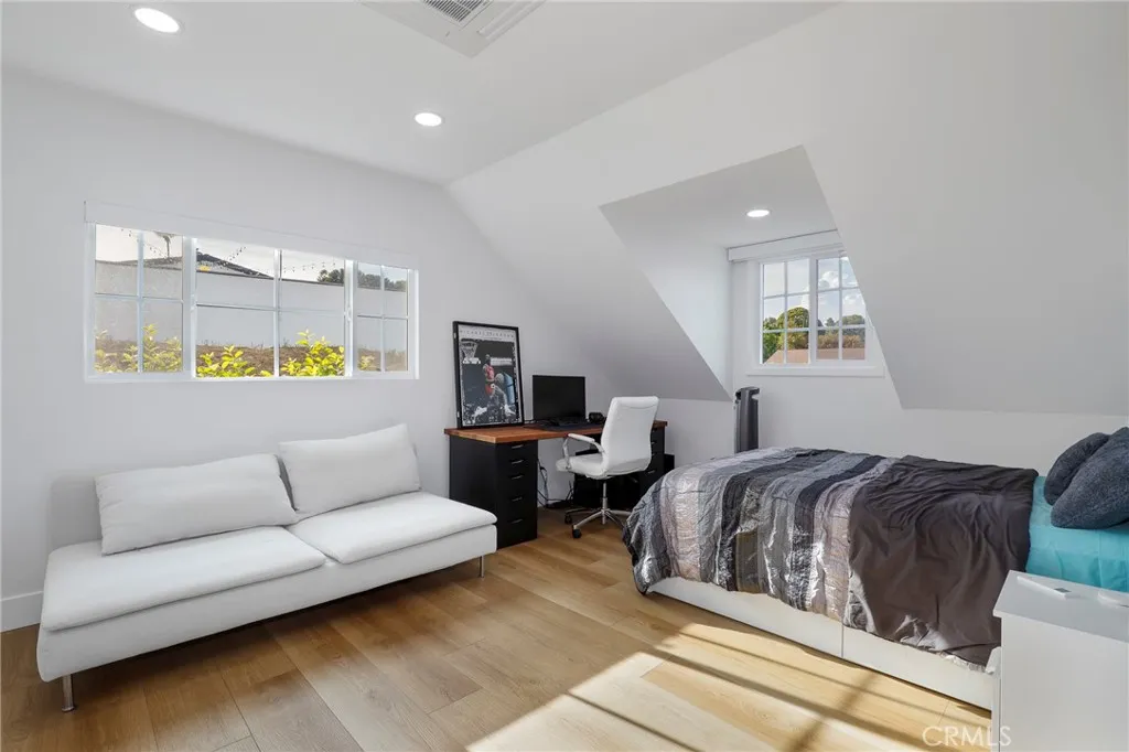 Additional image 86 of 17052 Barneston St, Granada Hills, CA 91344