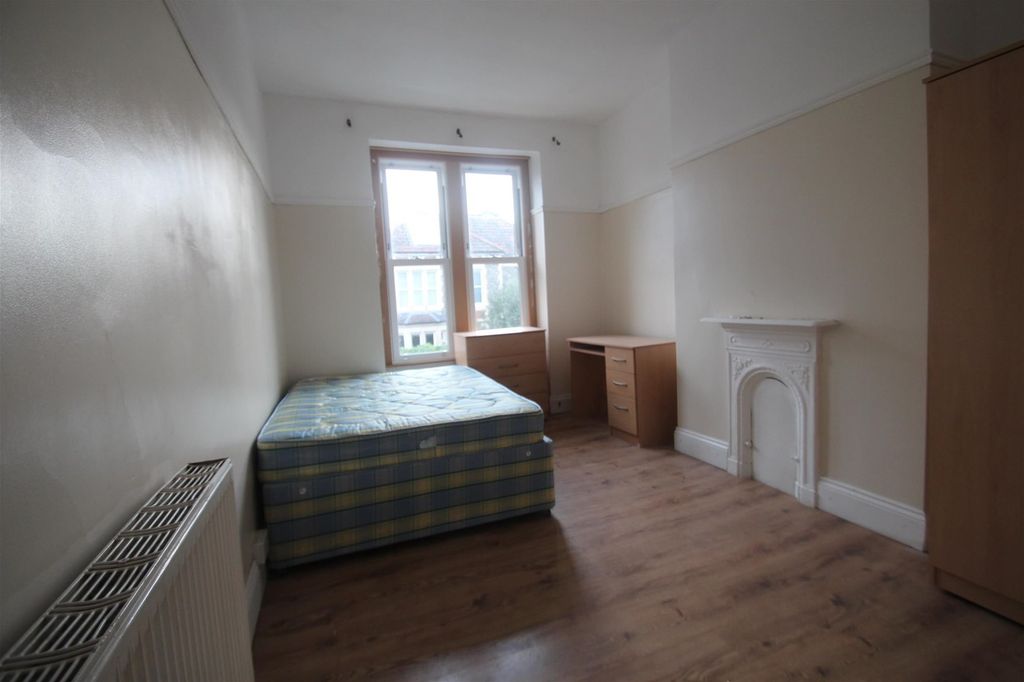 Additional image 3 of 6 bed shared accommodation to rentBrynland Avenue, Bristol BS7