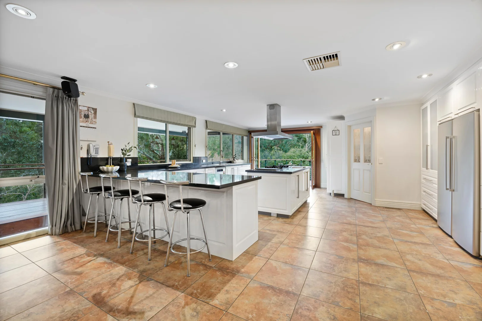 Additional image 4 of 15 Hawkhurst Court, Eltham VIC 3095