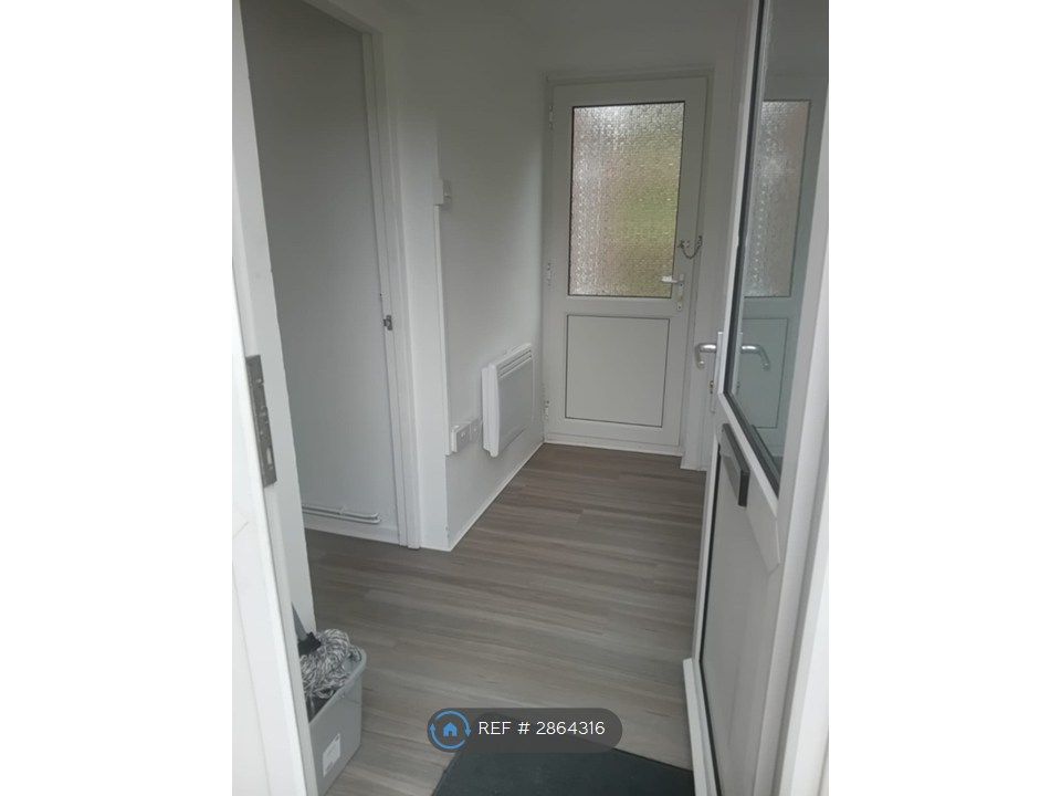 Additional image 3 of 2 bed flat to rentPontrhydyfen, Port Talbot SA12