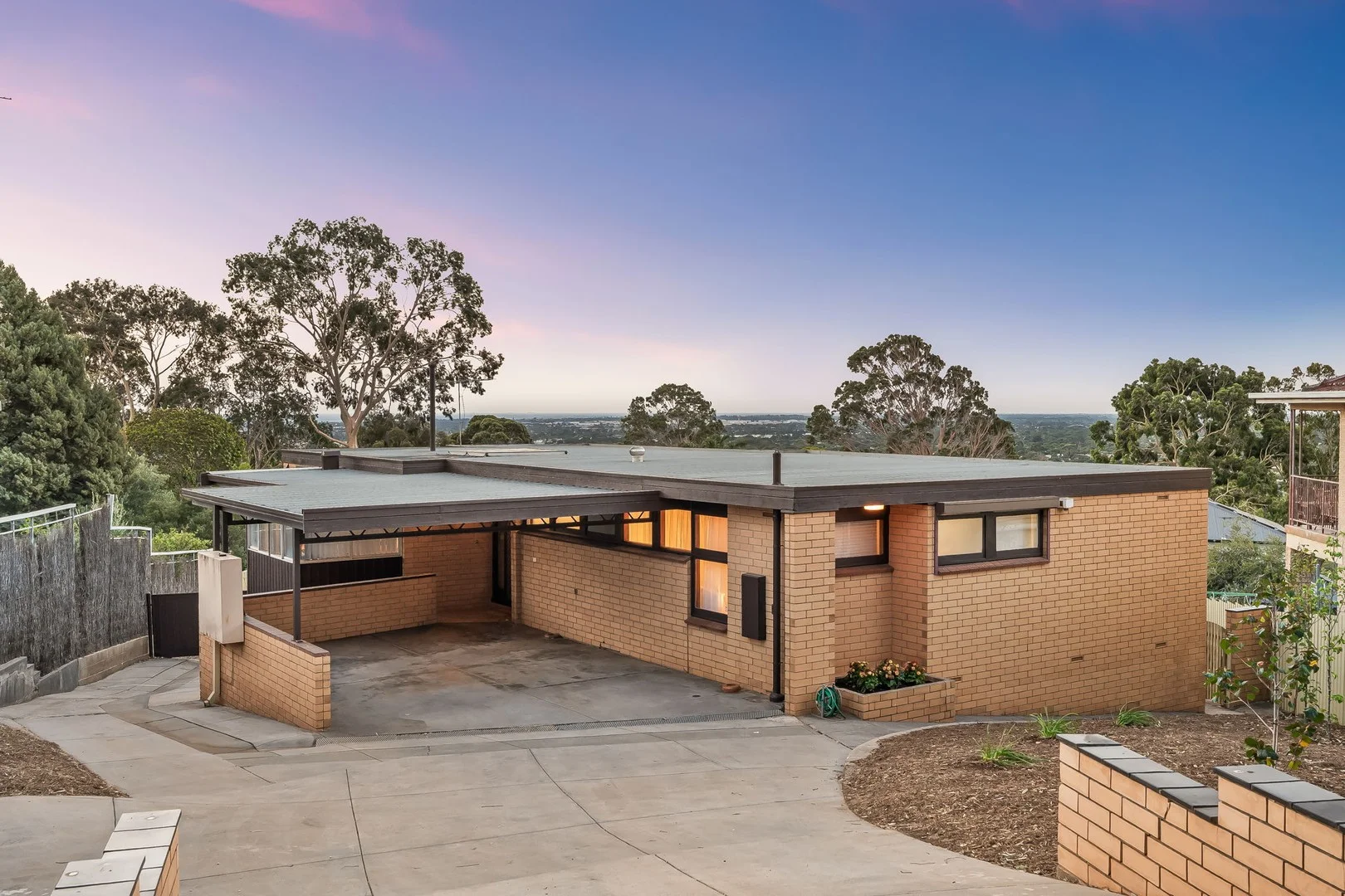 9 Sleeps Hill Drive, Panorama SA 5041