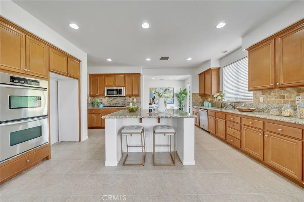 Additional image 77 of 14330 Wolfhound Ct, Eastvale, CA 92880
