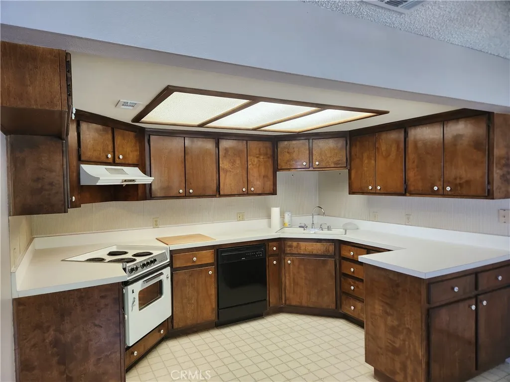 Additional image 22 of 13894 Meadow Ln, Lytle Creek, CA 92358