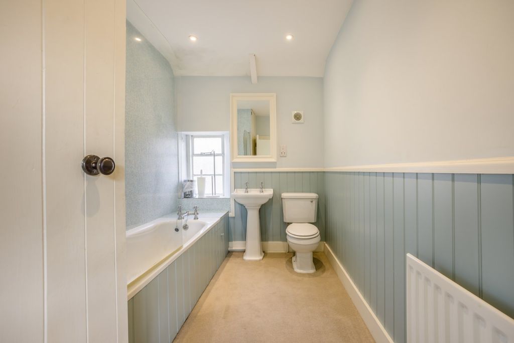 Additional image 8 of 3 bed semi-detached house to rentHighclere Park, Highclere, Newbury, Berkshire RG20