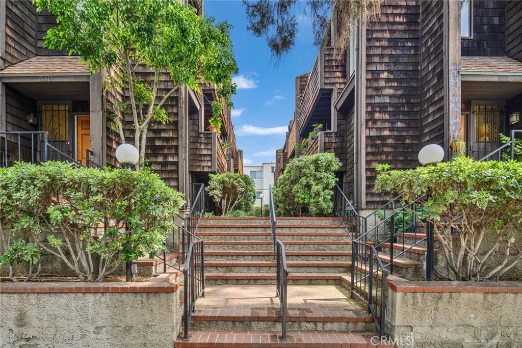 Additional image 27 of 332 N 5th street, Burbank, CA 91501