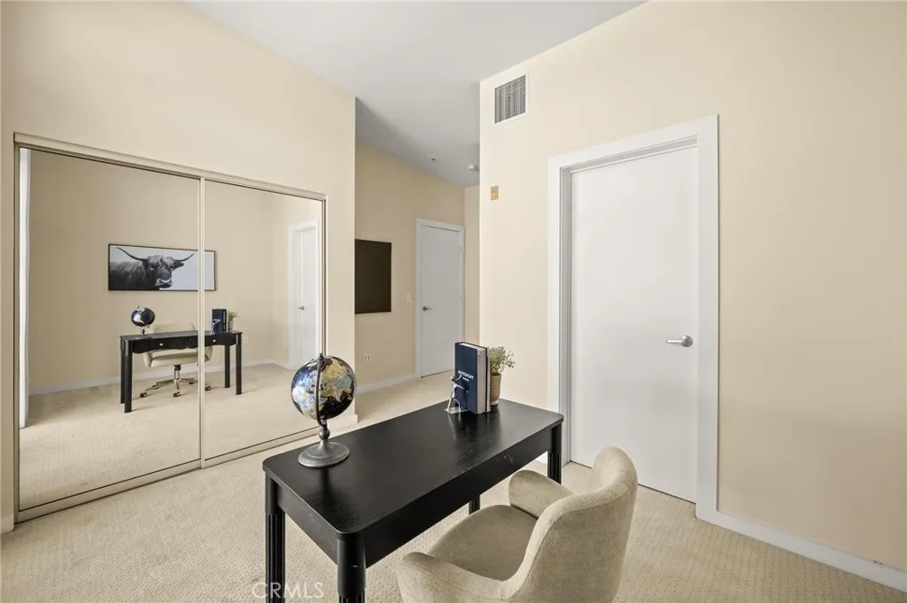 Additional image 20 of 238 S Arroyo Parkway Unit 401, Pasadena, CA 91105