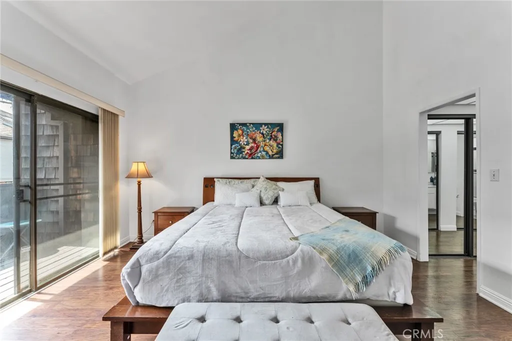 Additional image 41 of 332 N 5th street, Burbank, CA 91501