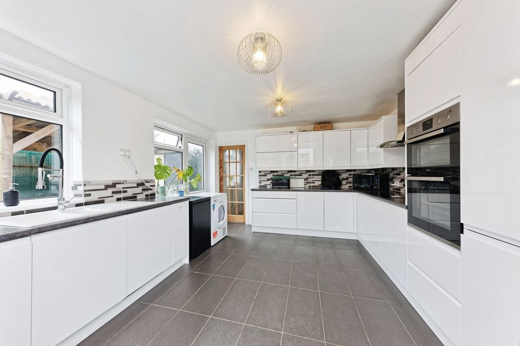 Additional image 3 of 3 bed semi-detached house for saleBursill Crescent, Ramsgate, Kent CT12
