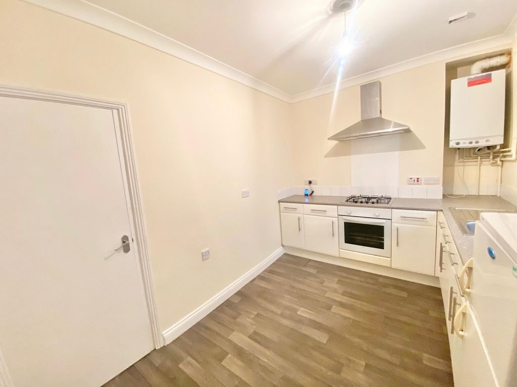 Additional image 6 of 3 bed terraced house to rentInkerman Street, Llanelli SA15